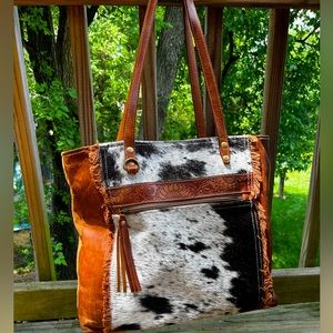 Myra Handbag with leather sunflower tooling